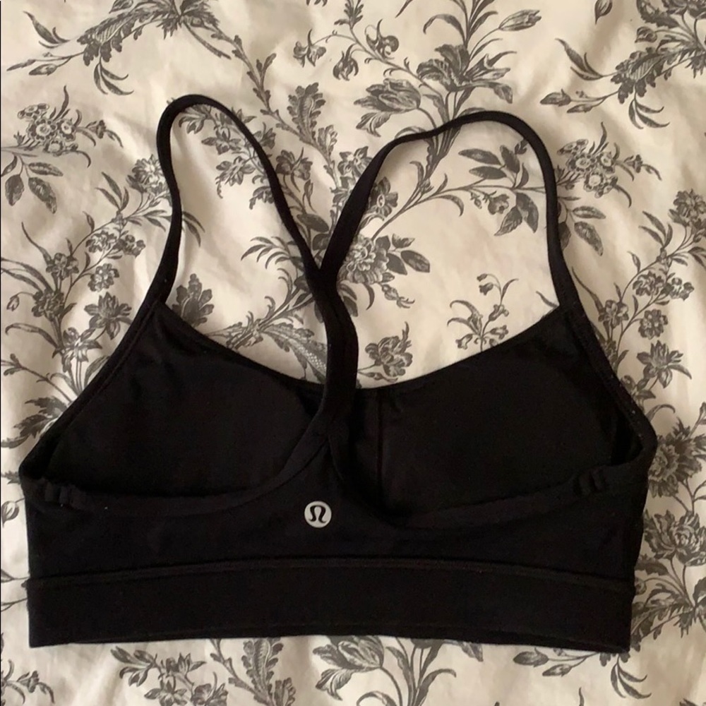 Flow Y Lululemon Sports bra